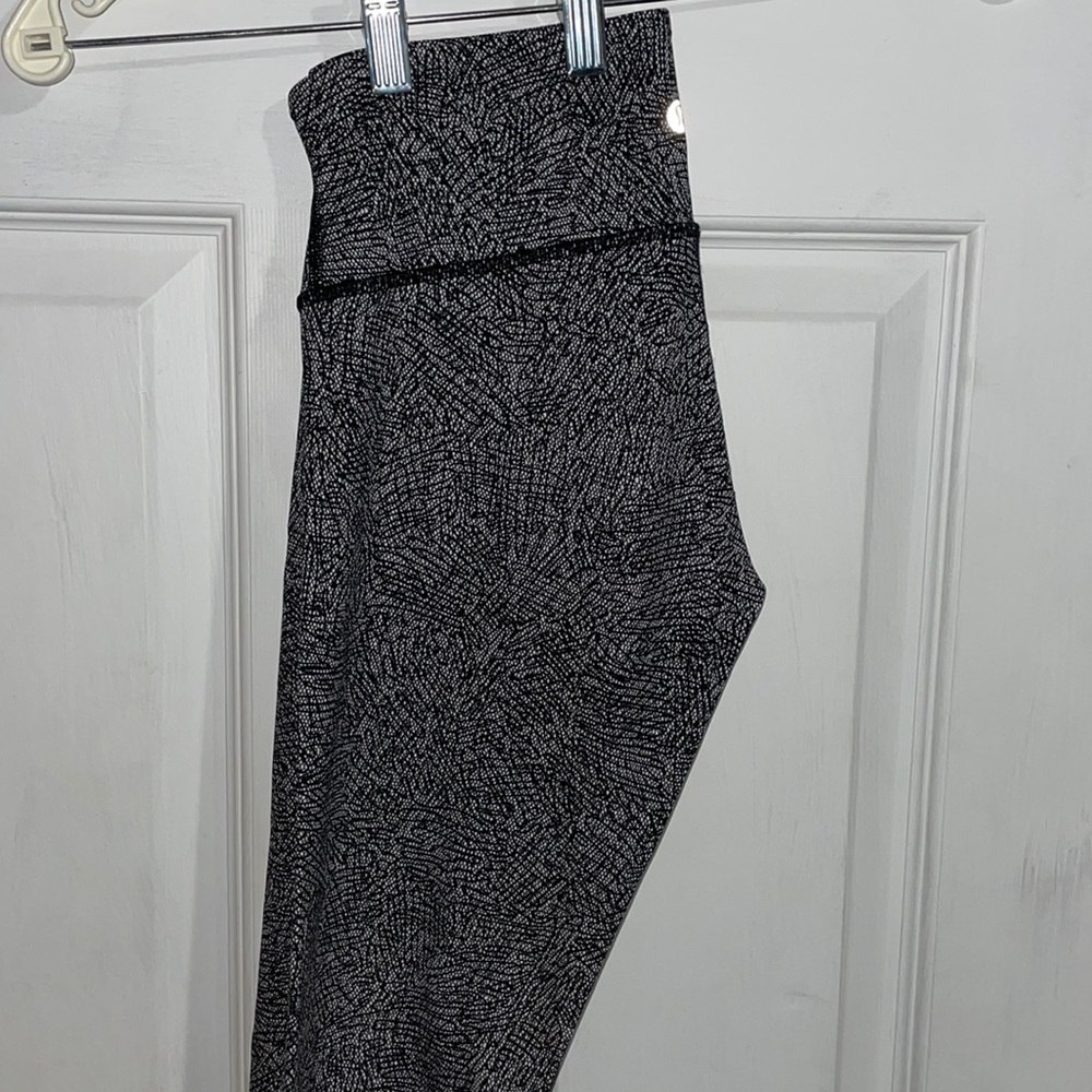 Limited edition lulu